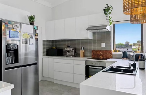 Taupo Maison | Acacia Bay Bach - Views, Spa & Serenity - Taupo
