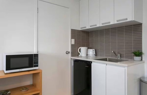 Taupo Maison | Acacia Bay Bach - Views, Spa & Serenity - Taupo