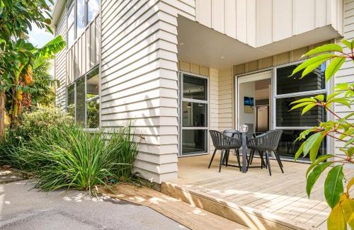 Whitianga Maison | Acacia Cote - Whitianga Holiday Home