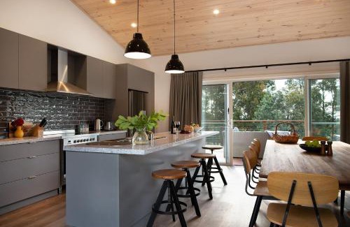 Eganstown Maison | Acacia House
