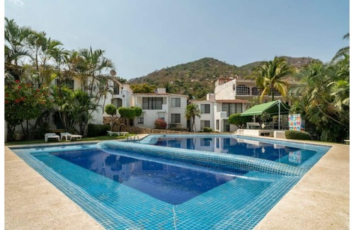 Puerto Marques Maison | Acapulco Brisa Diamante View