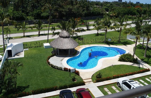 La Poza Appartement | Acapulco Diamond Zone Residential With Jacuzzi in Private Roof Garden