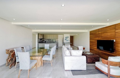 Playa Diamante Appartement | ACAPULCO RESIDENCES WITH GOLF VIEWS