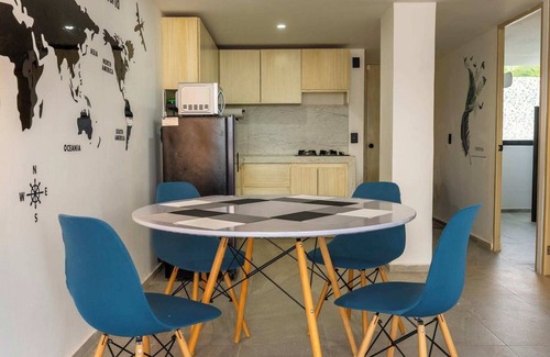 Las Playas Appartement | Acapulco Retreat with Bay Views & Amenities