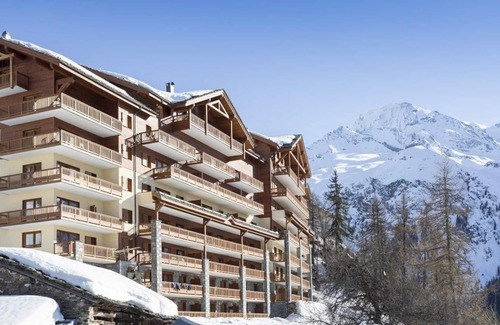 Sainte-Foy-Tarentaise Copropriété | Accès Piscine Intérieure + Spa Sur Place | Appartement Près des Pistes!