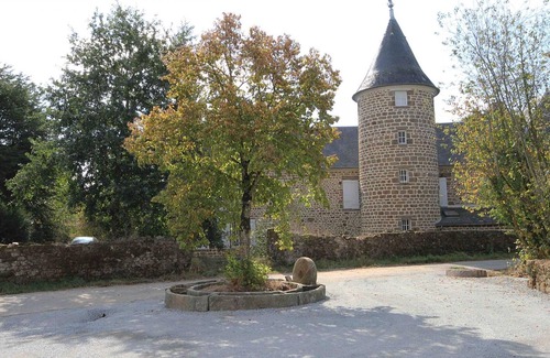 Saint-Fraimbault Cottage | Maison Normande Authentique, Accessible PMR, Animaux Bienvenus, Activités Nature et Calme Assuré