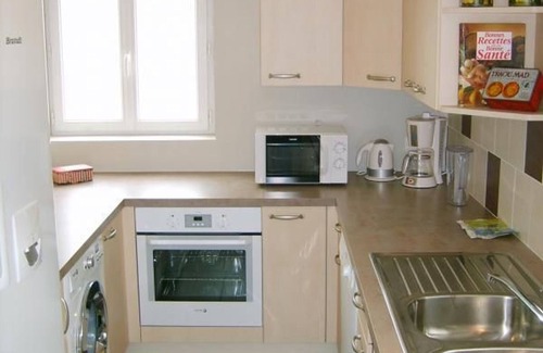 Commequiers Cottage | Gîte accessible PMR avec jardin clos, terrasses et proche Vélo Rail à Commequiers
