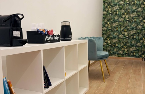Quartiere XXIII Alessandrino Maison | Accoglienza e stile per soggiorno confortevole, prezzo accessibile.MetroC a 10min