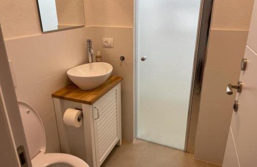 Rosh Pinna Appartement | Accommodation at Miss Daisy - להתארח אצל מיס דייזי