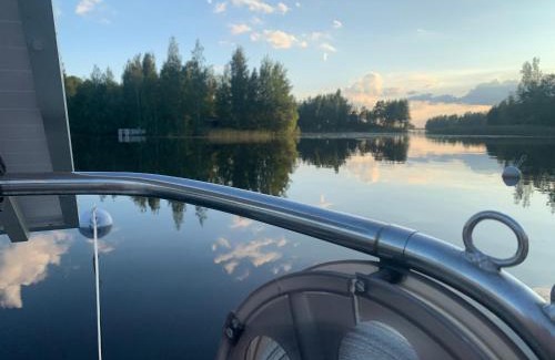 Sysma Location De Bateaux | Accommodation on a sailboat in Sysmä harbour