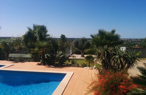 Almancil Appartement | Logement avec piscine et tennis