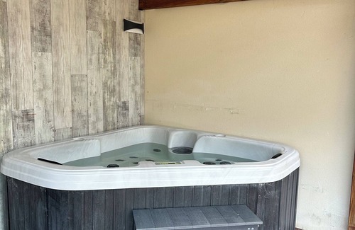 Arsac Maison | Logement avec son spa et sa terrasse privative