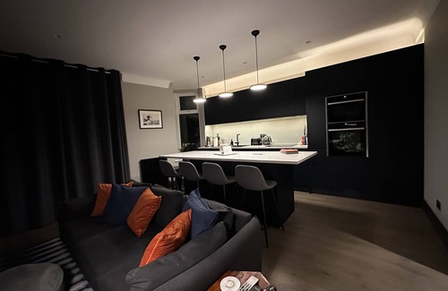 Hillside Appartement | Ace Flat in Wimbledon Village (10 minutes from Wimbledon Tennis!)