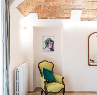 Moncalvo Maison | Acero Rosso