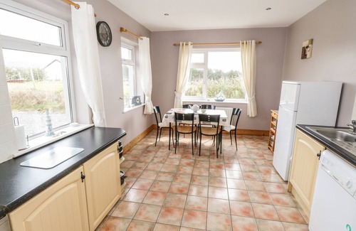 Gubnahardia Cottage | ACHILL VIEW, pet friendly in Achill Island, County Mayo