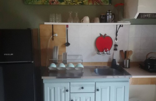 Paralia Skotinis Maison | Achillion b&b