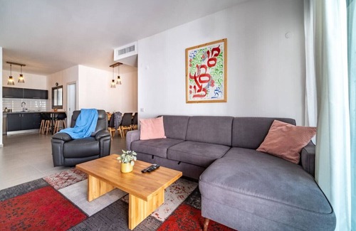 Nahariya Appartement | Achziv Beach Haven 3BR Apartment by Sea N' Rent