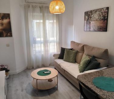 Capuchinos Appartement | Acogedor apartamento cerca del centro histórico de Málaga