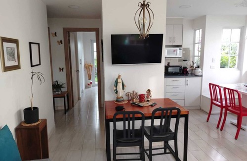 Guayllabamba Maison | Acogedora casa de campo de 3 dormitorios con WiFi en Guayllabamba.