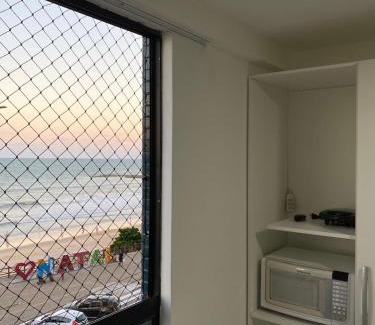 Areia Preta Appartement | Acomodação aconchegante à beira- mar