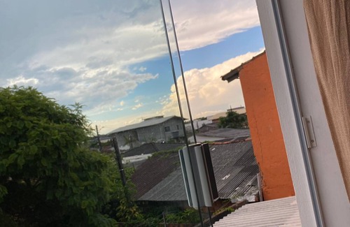 Florianopolis Maison | Acomodação Tranquila Confortável 15 Minutos da Praia