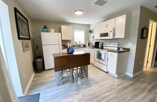 Safety Harbor Appartement | Acorn Terrace au Harbor Inn on Main, Safety Harbor, Floride