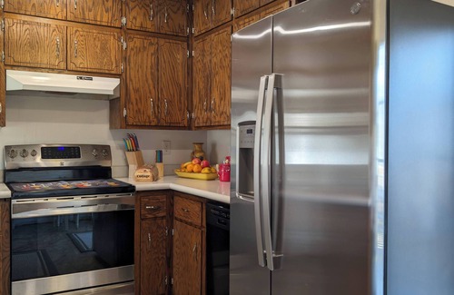 Fort Dodge Maison | Across from Oleson Park, feel at home here.
