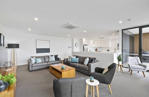 Anglesea Maison | En face de la magnifique plage principale d'Anglesea - nouvelle maison de ville de luxe, à quelques pas des cafés