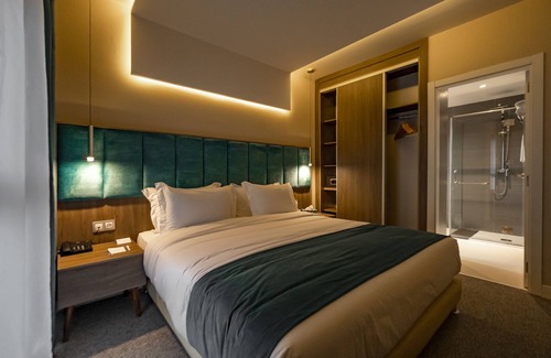 Hydra Hôtel | Ad Hotel Pont D'Hydra