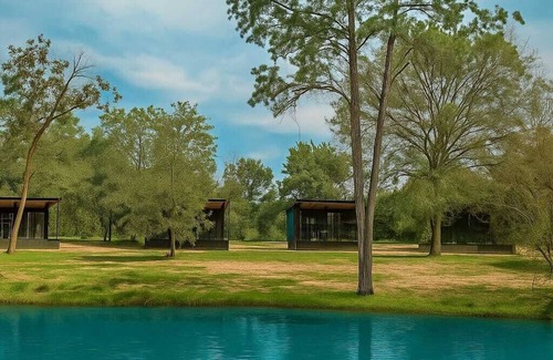 Waller Maison | ADA Compliant Cargo Home No. 13 Lantana