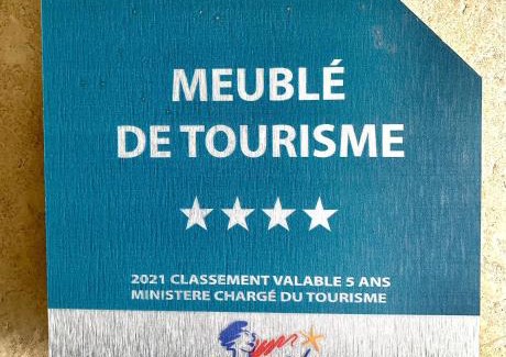 Saint-Maximin Appartement | ADAL-BERHT