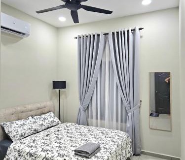 Gua Station Balnéaire | Adam Homestay