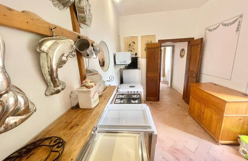 San Brizio Appartement | Adam House - Sleeps 8 - Totally exclusive for you and with exclusive pool