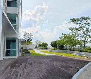 Pusat Komersil Lee Ling Appartement | Adam's Staycation Metrocity Kuching