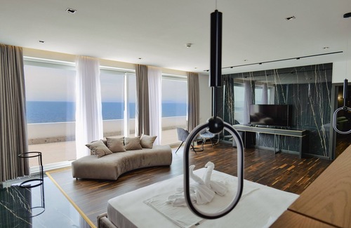 Qerek Hôtel | Adamas Resort & Hotel