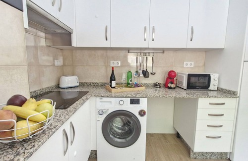 Mondariz Appartement | ADAPTED FOR PEOPLE WITH REDUCED MOBILITY AND HAS AN ARTICULATED BED.