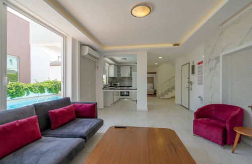 Kadnlar Denizi Mahallesi Villa | Adavillas