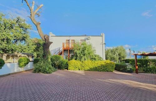 Robertson Maison | Adderley House Guest Accommodation