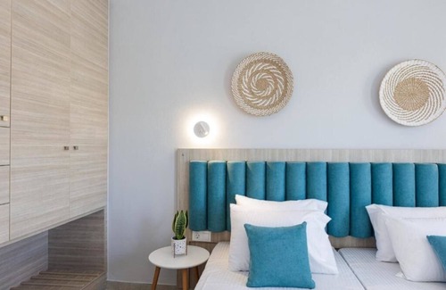 Adelianos Kampos Hôtel | Adele Riva : Queen Room with Sea View