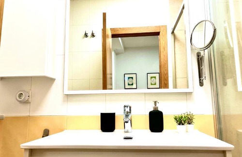 El Palmar Appartement | Adelfa - 2 hab, AA, parking gratis, junto Hospital