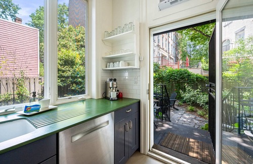 Clinton Hill Appartement | Adelphi Manor | 5BR Ft Greene w/Patio & Porch