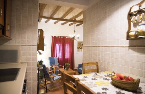 Zuheros Maison | Ademaira Vista-Torre, a rural house with views in Zuheros.