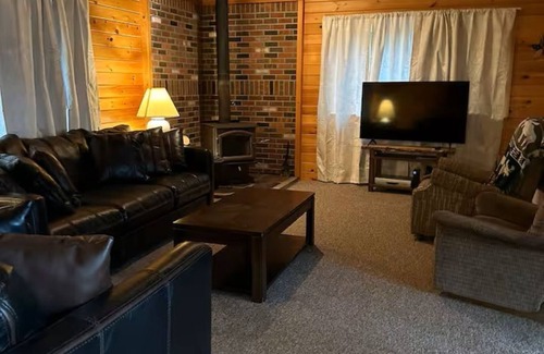 Old Forge Maison | Adirondack Adventure Snow or Sun