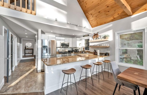 Meredith Maison | Adirondack style Winnipesaukee waterfront home with 4 bedrooms and SW EXP