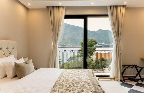 Dobrota Hôtel | Adiya Signature Hotel