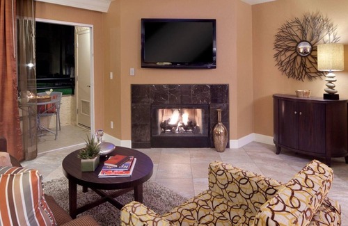 Las Vegas Station Balnéaire | Adjacent to the Sphere- Just Off the Las Vegas Strip-Desert Club Resort- 2 Bd.