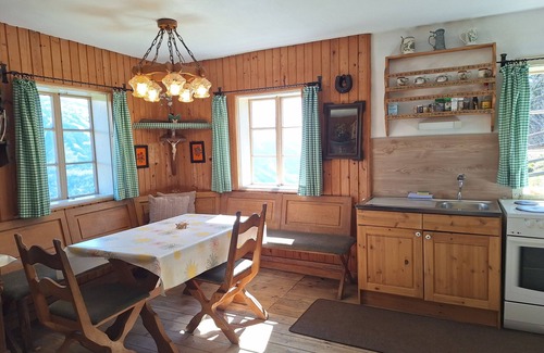 Stall Cabine | 'Adlerhütte' avec vue sur les montagnes, jardin privé et Wi-Fi