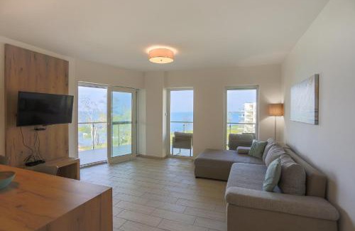 Siofok Appartement | Admiral Luxury III Apartman By BLTN