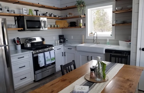 Margaree Valley Cottage | Adonai Cozy Cottage 5 retreat w/ mountain views, 10 min from Cabot Trail