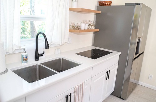Poiciana Park II Appartement | Adorable 1 bedroom guest house in downtown WPB